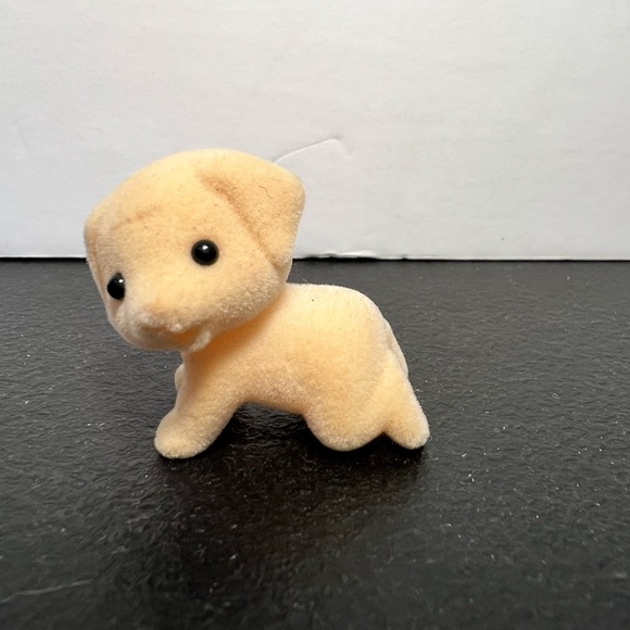 Calico Critters Sylvanian Family Labrador Dog Puppy Baby Figure - Picture 4 of 7